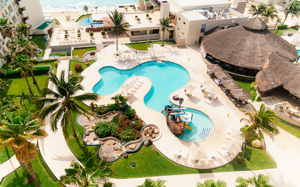 meal at Sunset Grill